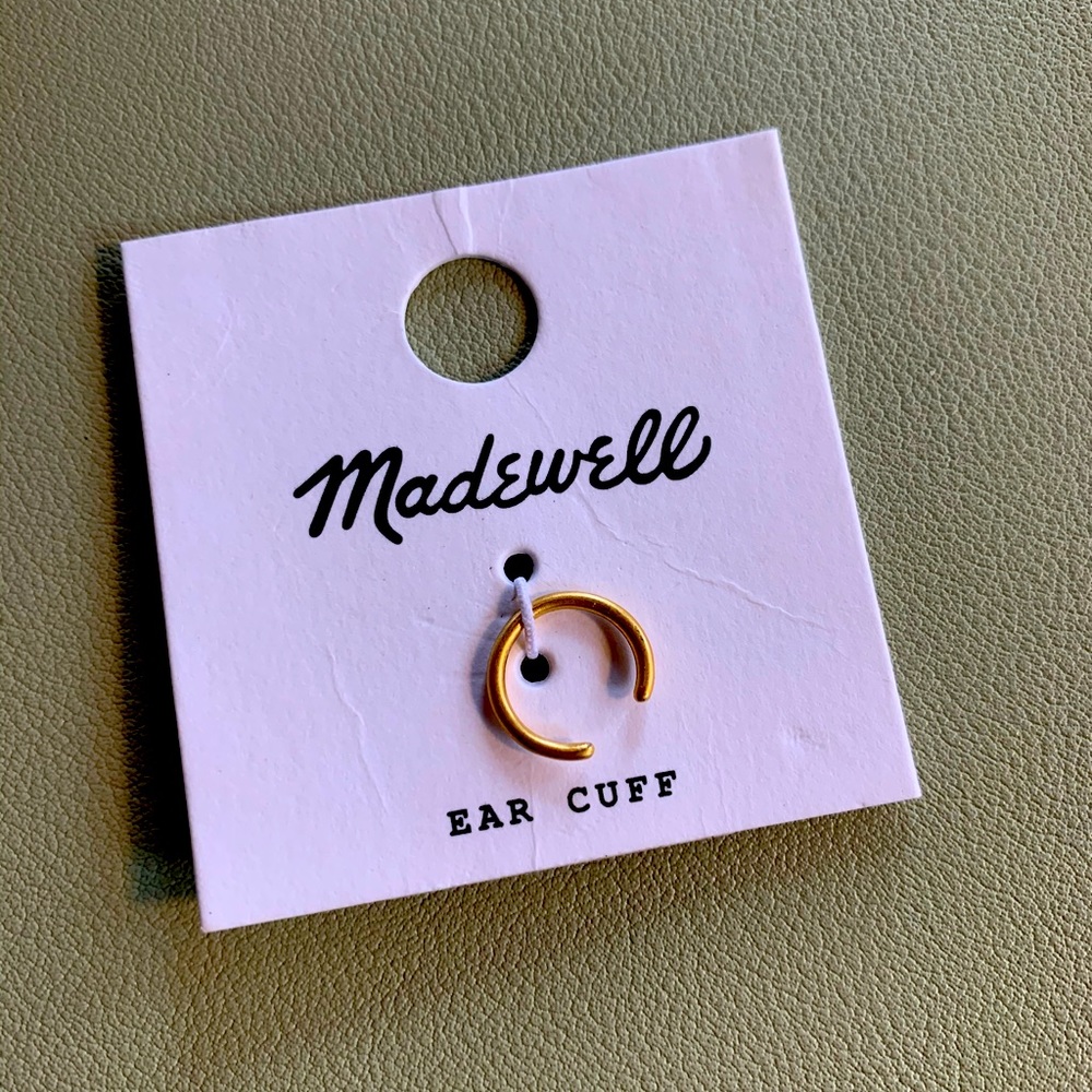 Madewell | Ear Cuff in Vintage Gold